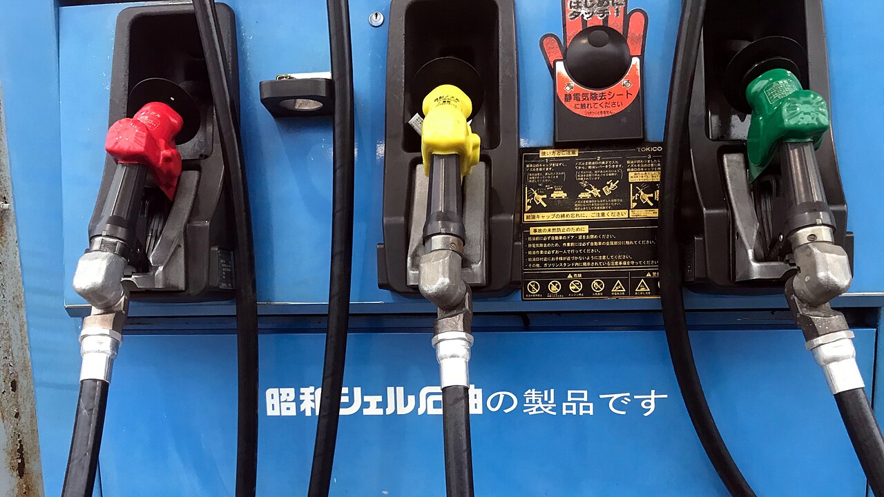 ガソリンスタンドの給油機