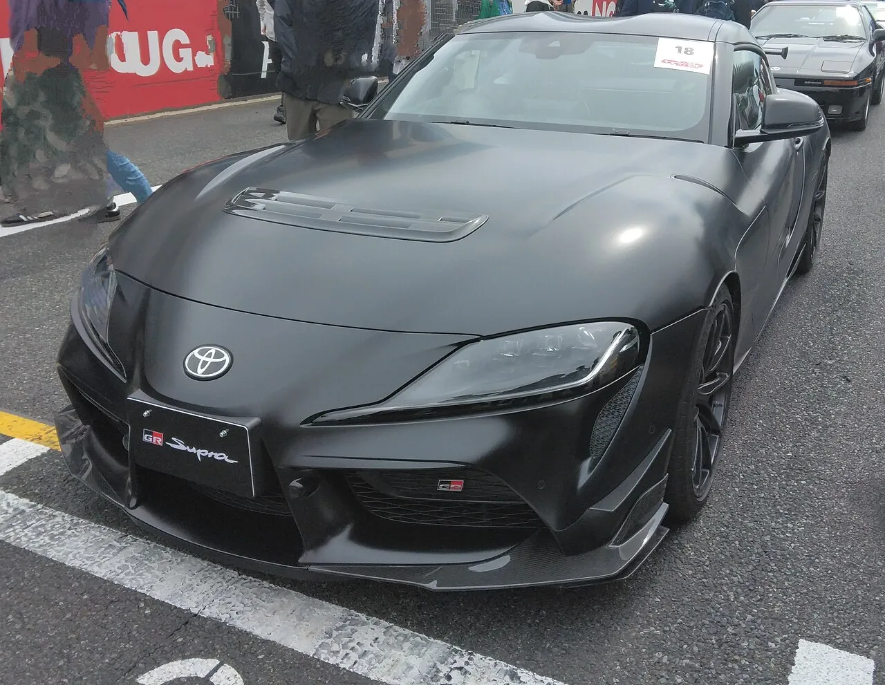 展示されているマット塗装のトヨタGRスープラ A90 Final Edition