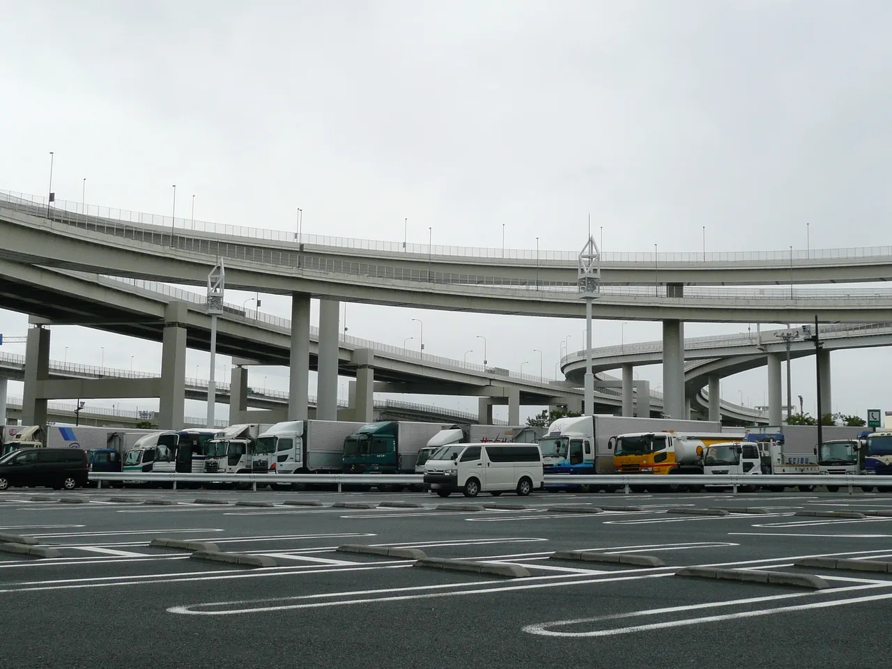 Junction ramps looping above the Daikoku PA car park